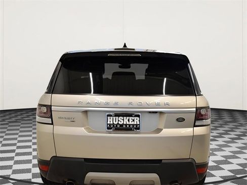 Used 2017 Land Rover Range Rover Sport HSE image 7