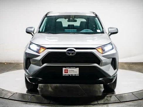 Certified 2019 Toyota RAV4 LE image 7