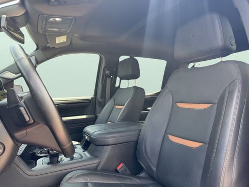 Used 2024 GMC Sierra 1500 AT4 image 30