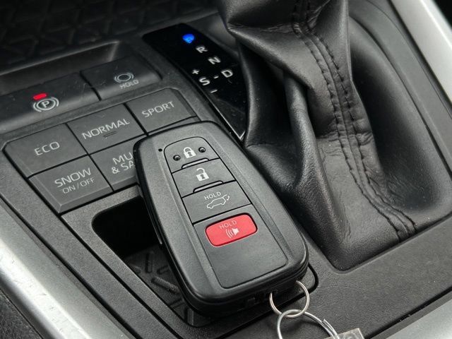Used 2019 Toyota RAV4 XLE Premium w/ Cold Weather Package AWD/4WD image 49