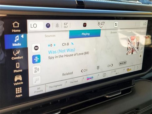 Used 2024 Jeep Wrangler Unlimited Rubicon 4xe image 29