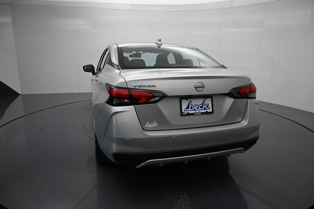 Used 2025 Nissan Versa SV FWD image 23