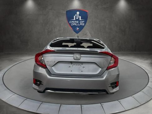 Used 2020 Honda Civic EX image 4