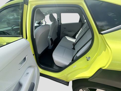 Used 2024 Hyundai Kona SEL FWD image 21