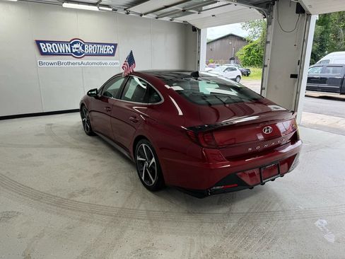 Used 2023 Hyundai Sonata SEL Plus FWD image 4
