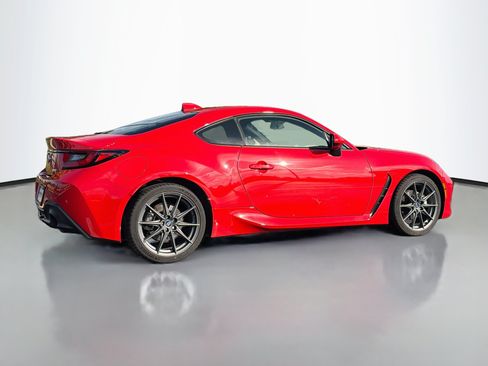 Used 2023 Subaru BRZ Limited RWD image 2