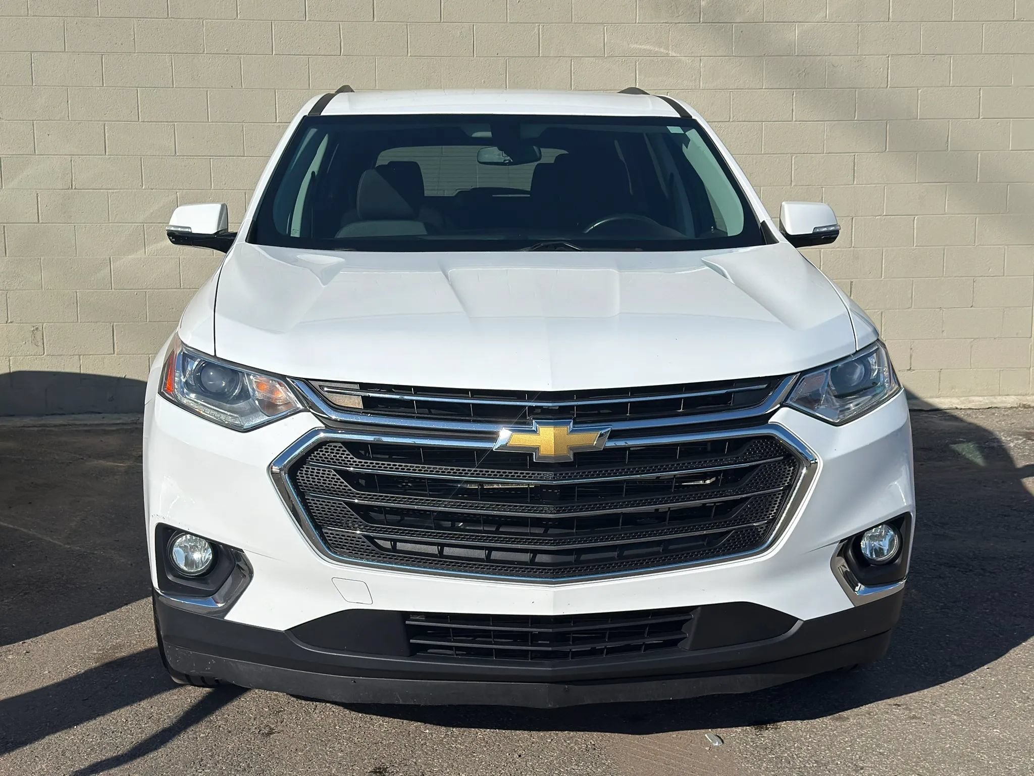 Used 2018 Chevrolet Traverse LT FWD image 15