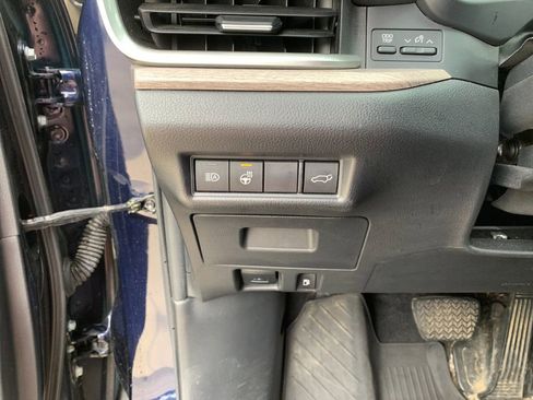 Used 2024 Toyota Grand Highlander AWD image 34