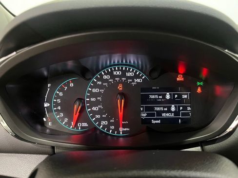 Used 2021 Chevrolet Trax LT image 21