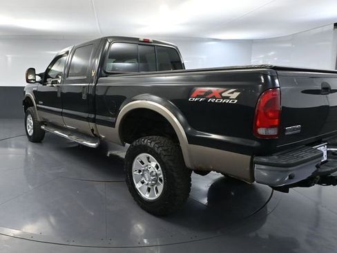 Used 2005 Ford F350 Lariat AWD/4WD image 6