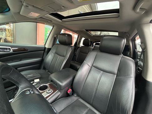 Used 2014 Nissan Pathfinder Platinum w/ Platinum Premium Package image 13