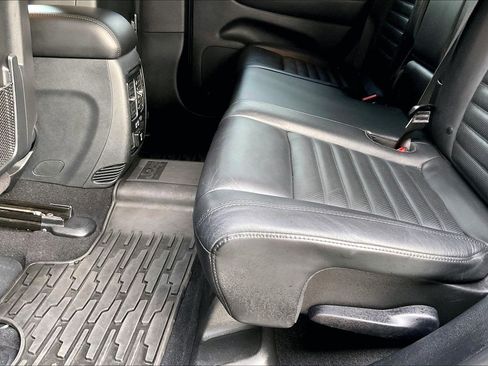 Used 2020 Jeep Grand Cherokee Limited X image 18