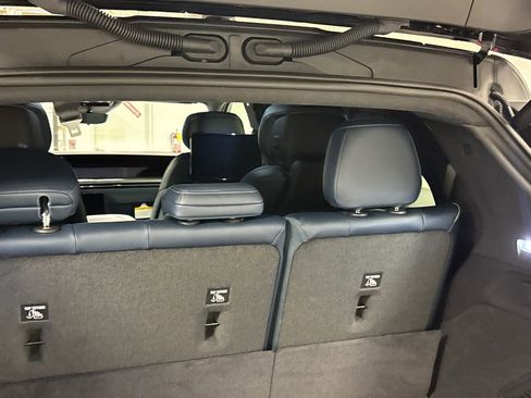 New 2025 Cadillac Escalade IQ Luxury 2 image 17