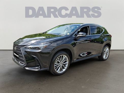 Used 2025 Lexus NX 350 AWD w/ Accessory Package (2T) image 3