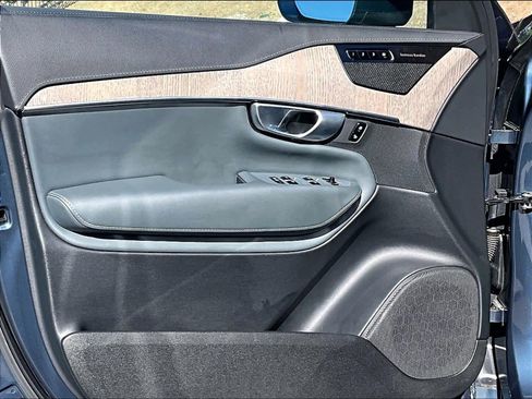 Used 2024 Volvo XC90 T8 Ultimate w/ Protection Package Premier image 26