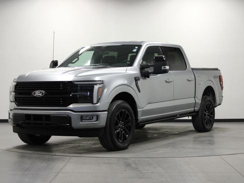 Used 2024 Ford F150 Platinum image 8
