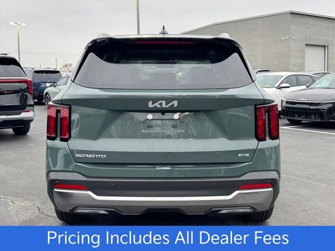 New 2026 Kia Sorento EX FWD image 4