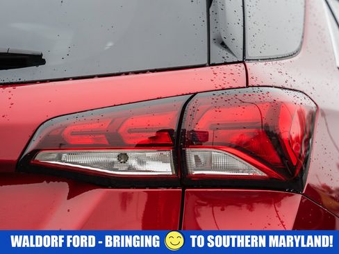 Used 2024 Chevrolet Equinox LT image 6