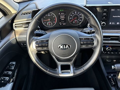Used 2021 Kia K5 EX image 18