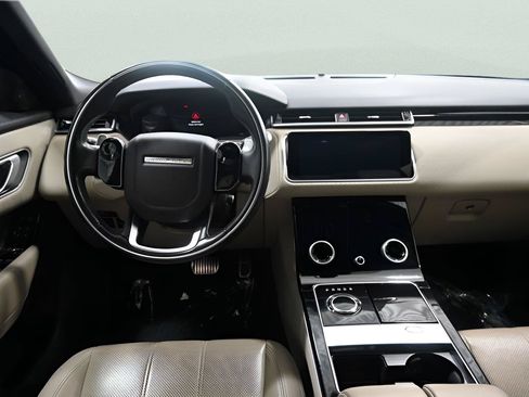 Used 2020 Land Rover Range Rover Velar R-Dynamic S AWD/4WD image 11