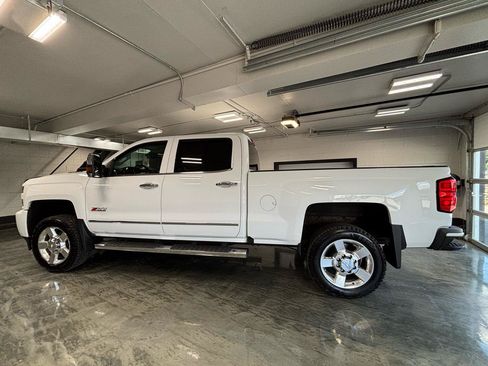 Used 2016 Chevrolet Silverado 2500 LTZ w/ Duramax Plus Package AWD/4WD image 8