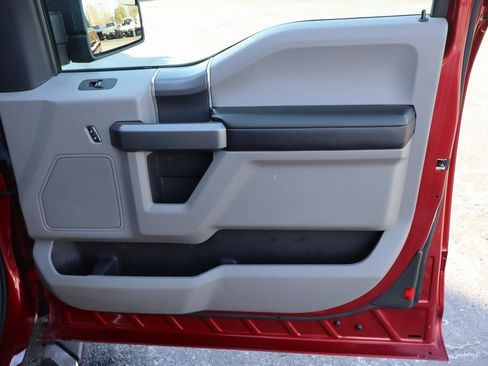 Used 2018 Ford F150 XLT w/ Equipment Group 302A Luxury image 23