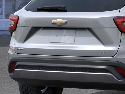New 2026 Chevrolet Trax LT image 16