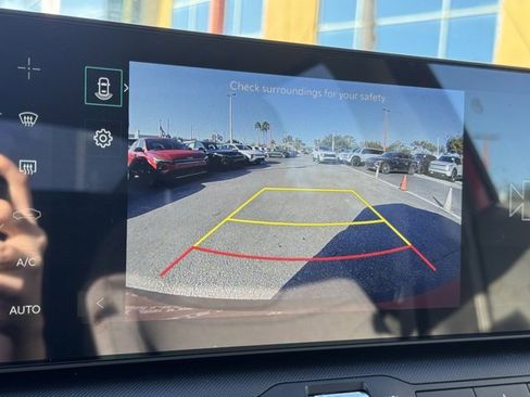 Certified 2025 Kia K4 EX image 21