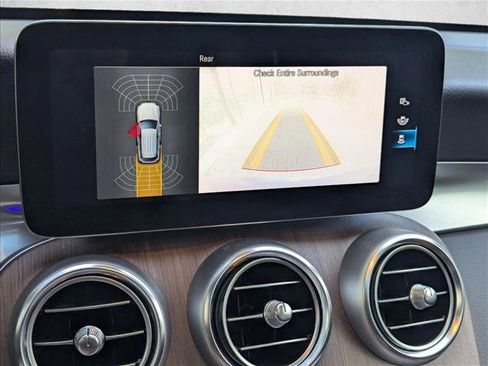 Used 2022 Mercedes-Benz GLC 300 image 14
