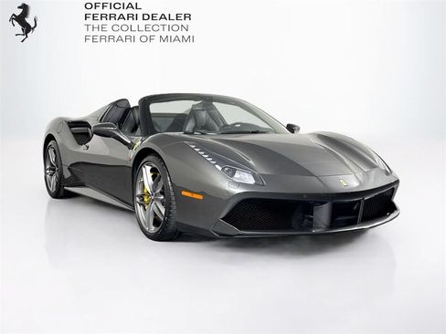 Used 2019 Ferrari 488 Spider RWD image 1