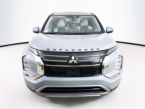 New 2026 Mitsubishi Outlander SE image 23