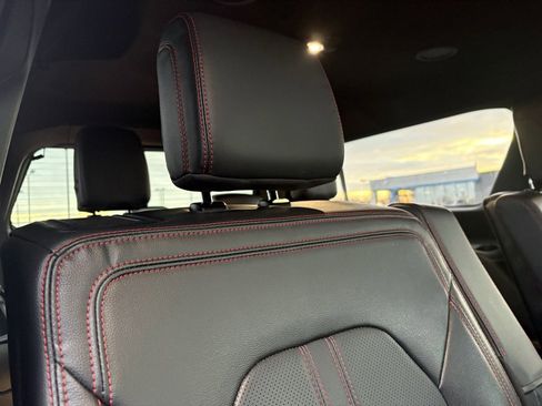 Used 2022 Ford Expedition Max Limited image 62