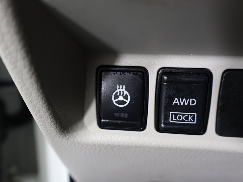Used 2019 Nissan Rogue Sport SL w/ Premium Package AWD/4WD image 41