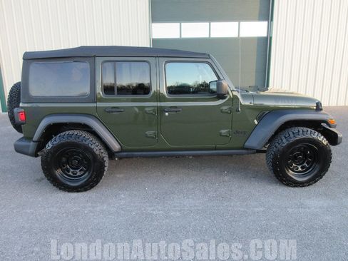 Used 2021 Jeep Wrangler Unlimited Sport image 6