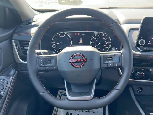 New 2026 Nissan Rogue SV image 17