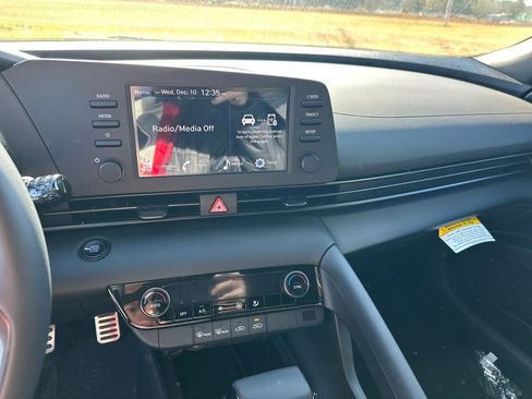 New 2026 Hyundai Elantra Sport image 27