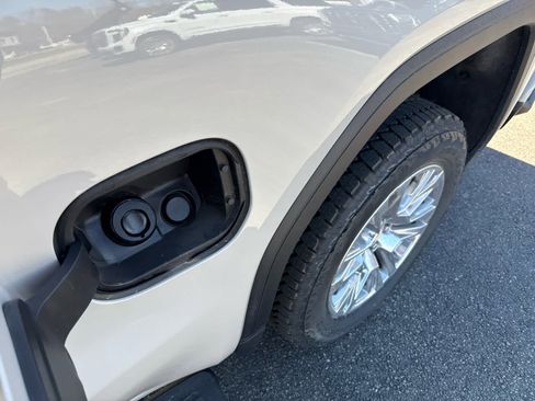 New 2026 GMC Sierra 1500 Denali AWD/4WD image 10