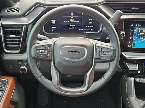 Used 2026 GMC Sierra 3500 Denali Ultimate AWD/4WD image 32