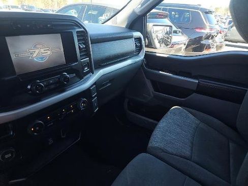 Used 2023 Ford F150 XLT image 5