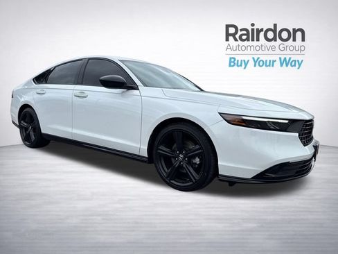 Used 2023 Honda Accord Sport image 1