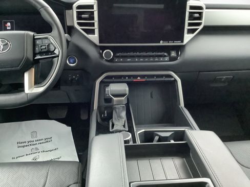 Used 2023 Toyota Tundra Limited image 10
