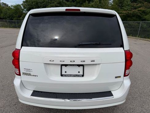 Used 2016 Dodge Grand Caravan SE FWD image 34