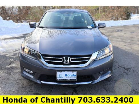 Used 2015 Honda Accord EX image 2