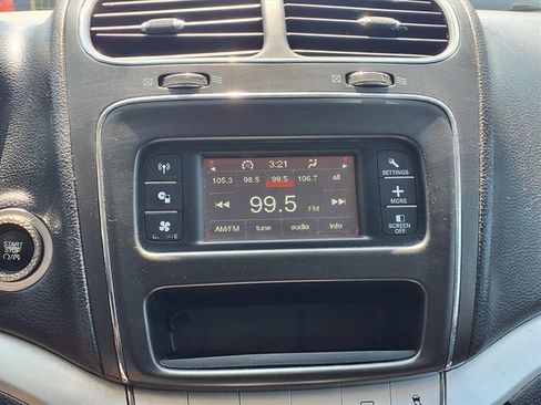 Used 2016 Dodge Journey SXT FWD image 13