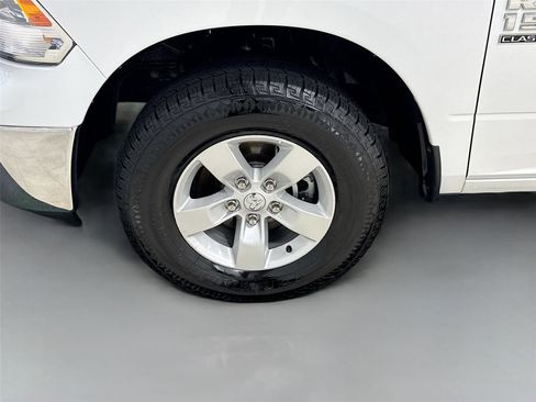 Used 2022 RAM 1500 Classic SLT w/ Electronics Group image 28