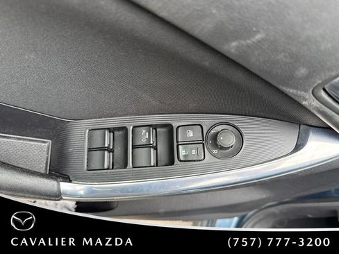 Used 2015 MAZDA CX-5 Touring w/ Bose/Moonroof Package FWD image 12