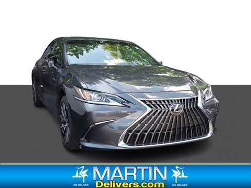 Used 2025 Lexus ES 300h w/ Premium Package FWD image 1