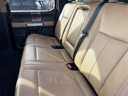 Certified 2022 Ford F250 Lariat w/ Lariat Ultimate Package image 18