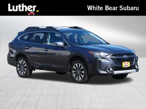 Used 2024 Subaru Outback Touring AWD/4WD image 1