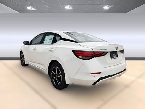 New 2025 Nissan Sentra SV image 3